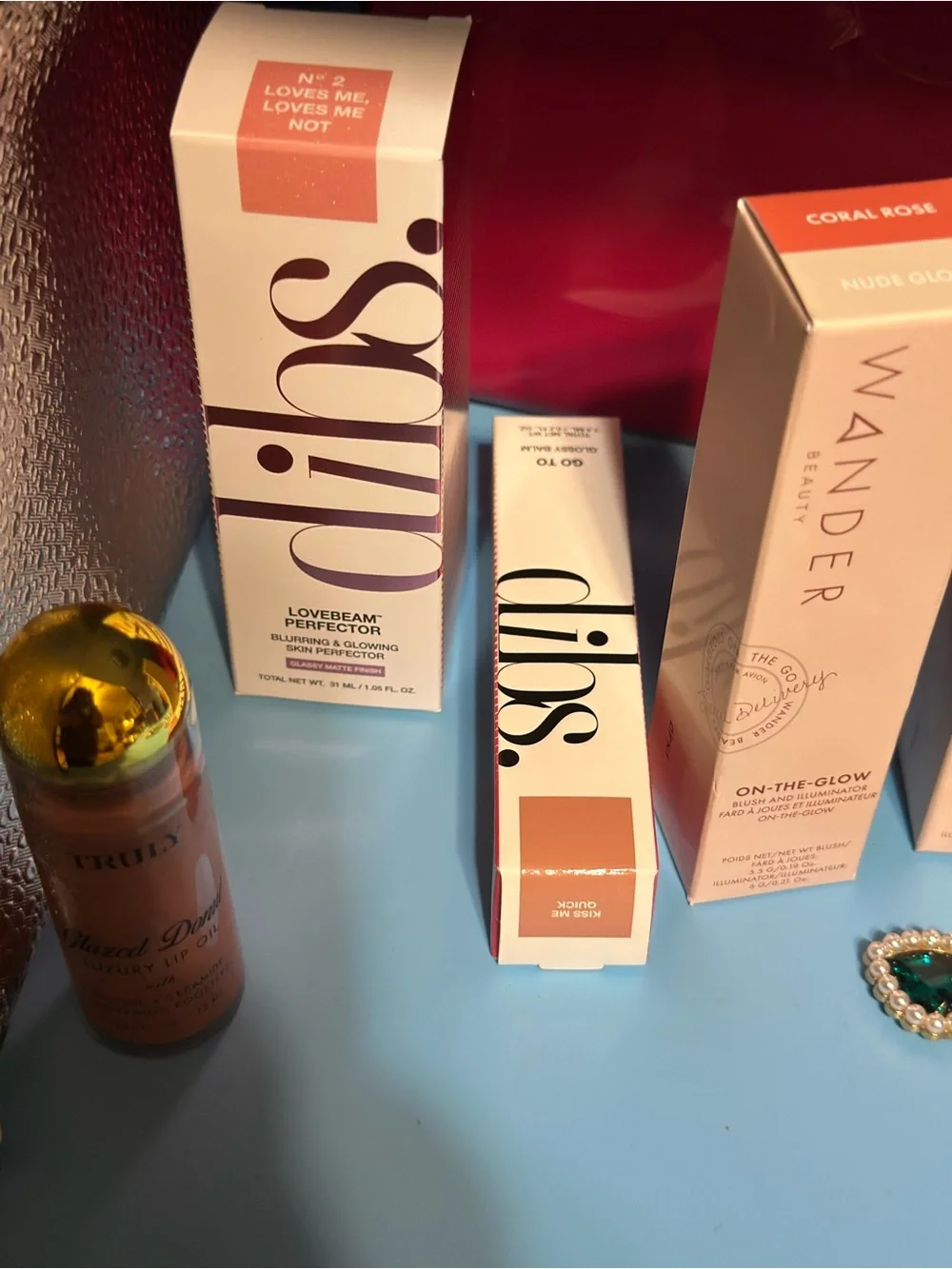 Wander Beauty On-The-Glow & Solis Love Creams  see all pictures Great bundle